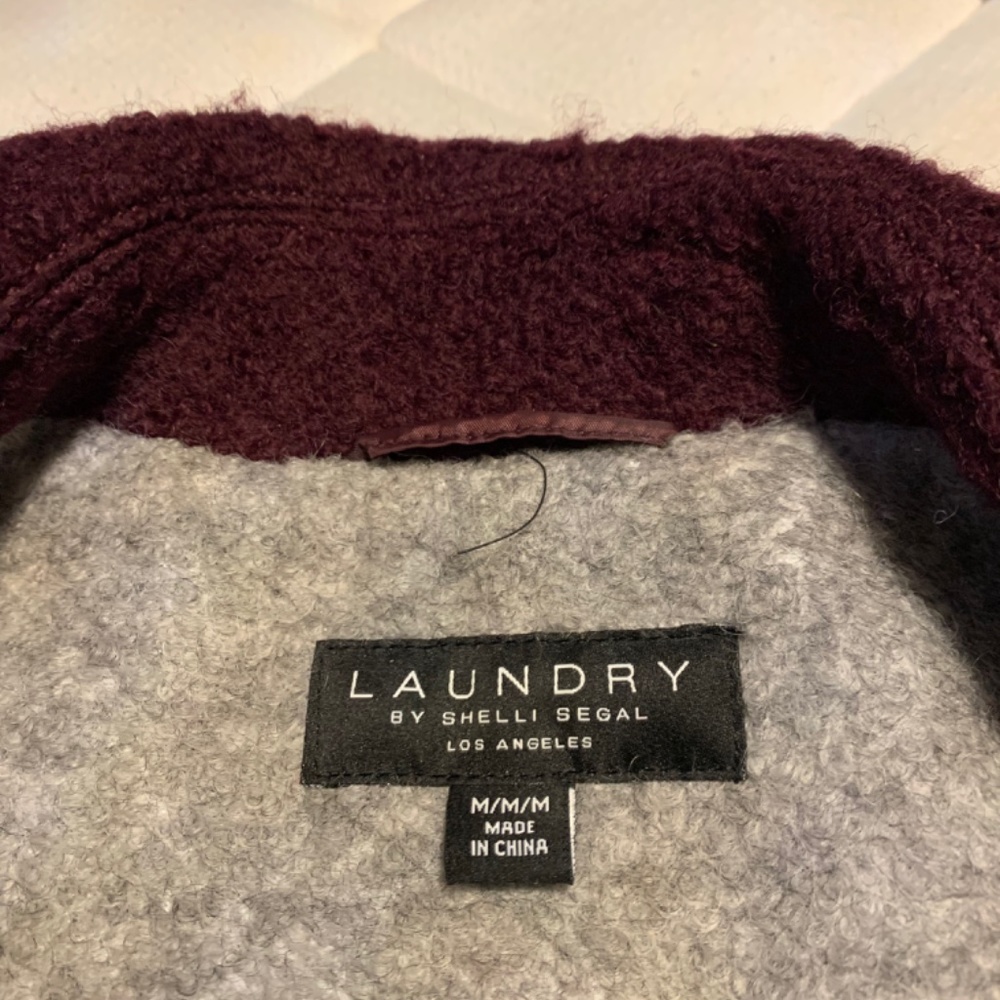 Coat - Picture 4 of 4